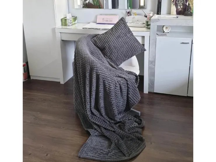 Bestlivings Kuscheldecke-Kissen Set Jacquard-Flannel Anthrazit 180 x 220 cm* Überwürfe