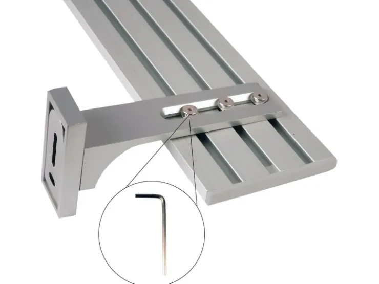 Bestlivings Vorhangschiene 210 cm Aluminium inkl. Wandträger Silber 4 Lauf / 90 cm & 120 cm* Gardinenschienen