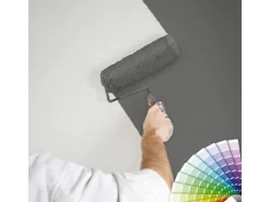 Bricoflor Moderne Vliestapete überstreichbar Einfarbige Tapete mit Struktur Weiß für Büro und Küche Weiße Vlies Wandtapete mit Vinyl Dezent* Überstreichbare Tapeten