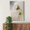 Bricoflor Wandbild Mit Blume Helles Blumenbild Auf Leinwand Ideal Für Schlafzimmer Und Badezimmer Leinwandbild Mit Blume In Weiß Im Hochformat* Wanddekoration