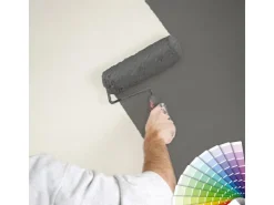Bricoflor Weiße Wandtapete Schlicht Uni Tapete Weiß überstreichbar für Badezimmer und Küche Einfarbige Vliestapete Hell Ideal zum überstreichen* Überstreichbare Tapeten