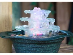 Dobar Zimmerbrunnen Kaskade Blüte dreistufig in Metallic-Optik mit Deko-Steinen* Zimmerbrunnen