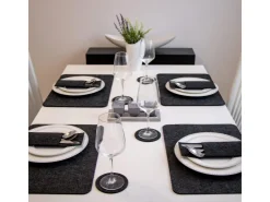 DuneDesign Tischset für 4 Personen aus Filz 43 x 30 cm Anthrazit
