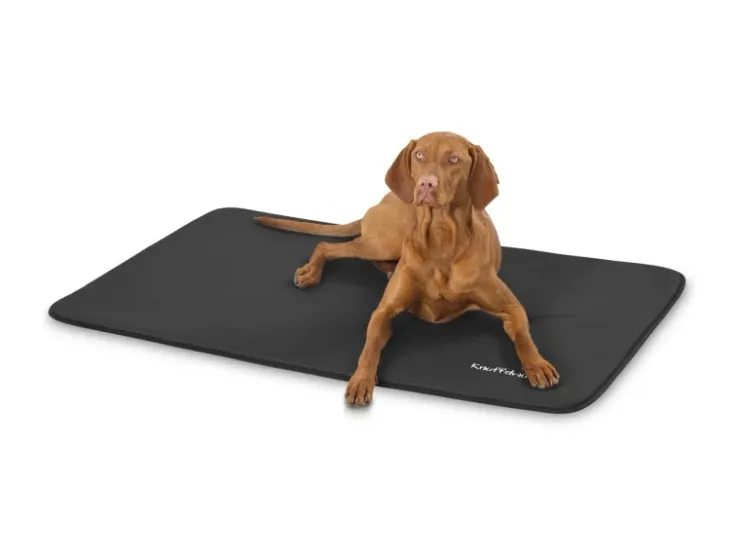 Knuffelwuff Hundematte Cheyenne Kunstleder XL 105 x 73cm