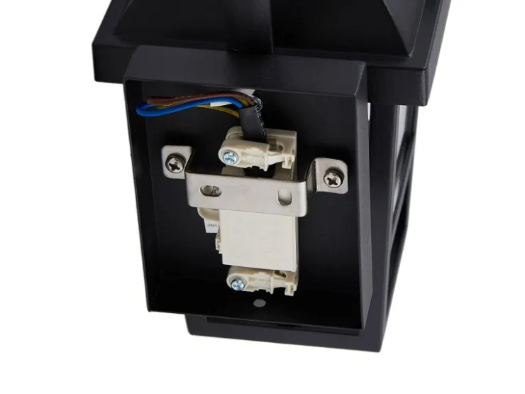 Lindby Wandleuchte Außen Laterne Eloane 10025926 Spritzwassergeschützt Modern in Schwarz aus Edelstahl 1-flammig E27* Laternen