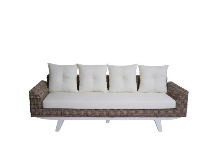 MCW Sofa M32