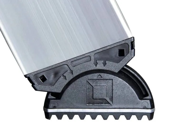 PROREGAL Stufen-Stehleiter Beidseitig Begehbar mit Clip-Step Relax 2 x 14 Stufen* Klapptritte