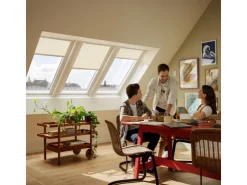 Velux Sichtschutzrollo mit Haltekrallen RG 047 1028* Raffrollos